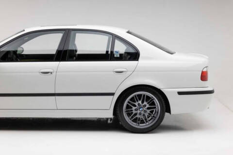 2001 BMW M5