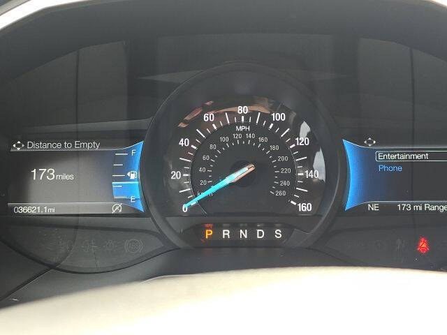 2021 Ford Edge SE