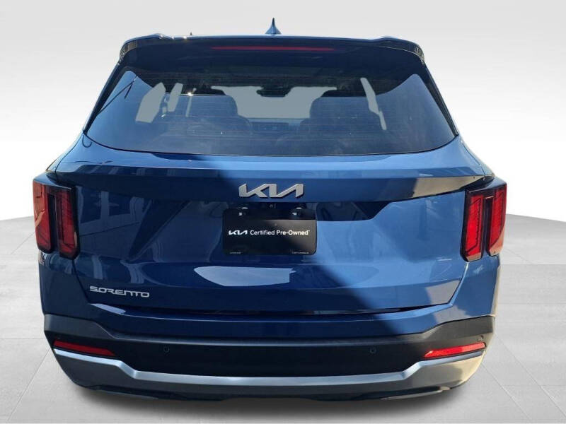 2025 Kia Sorento EX