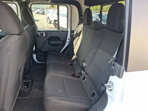 2022 Jeep Gladiator Altitude