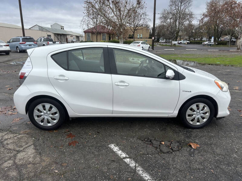 2012 Toyota Prius c