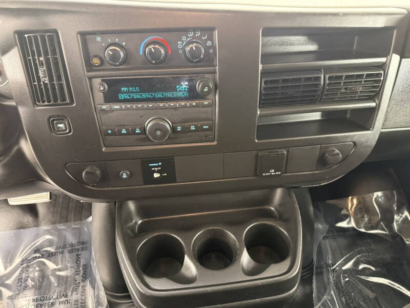2024 GMC Savana 2500