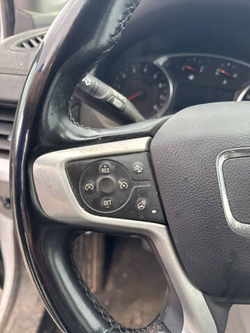 2023 GMC Terrain SLT