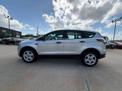 2017 Ford Escape S