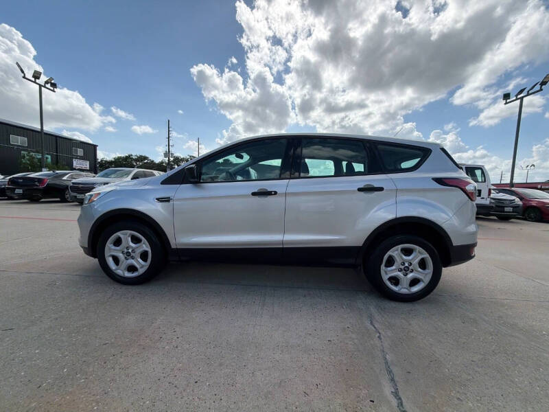 2017 Ford Escape S