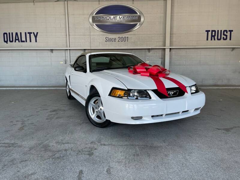 2002 Ford Mustang for sale at TANQUE VERDE MOTORS in Tucson AZ
