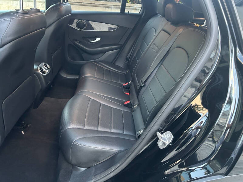 2020 Mercedes-Benz GLC GLC 300