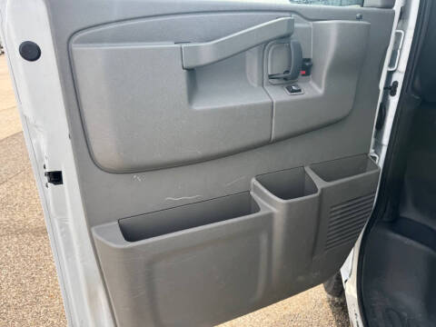 2019 Chevrolet Express 2500