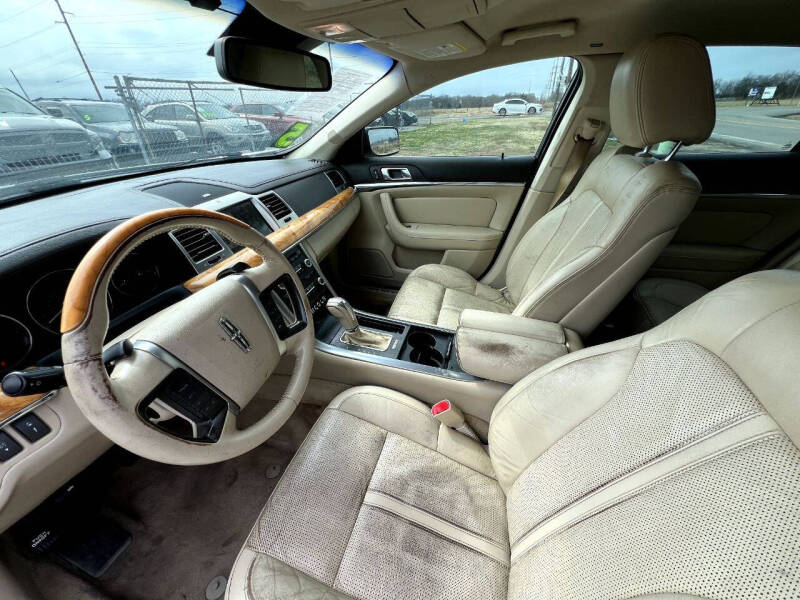 2012 Lincoln MKS