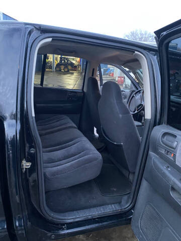 2004 Dodge Dakota SLT