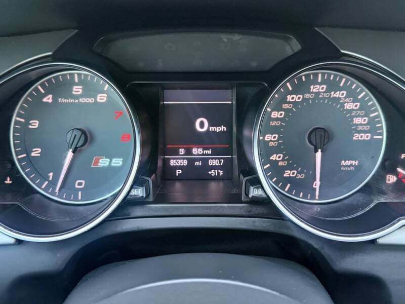 2011 Audi S5 4.2 quattro Premium Plus