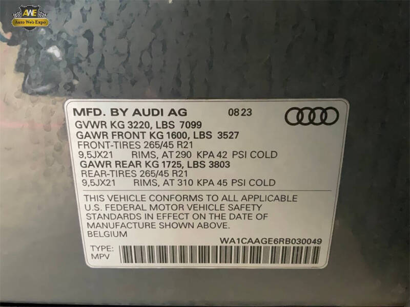 2024 Audi Q8 Sportback e-tron quattro Premium Plus S line