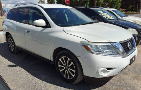 2014 Nissan Pathfinder for sale at 4 U MOTORS in El Paso TX