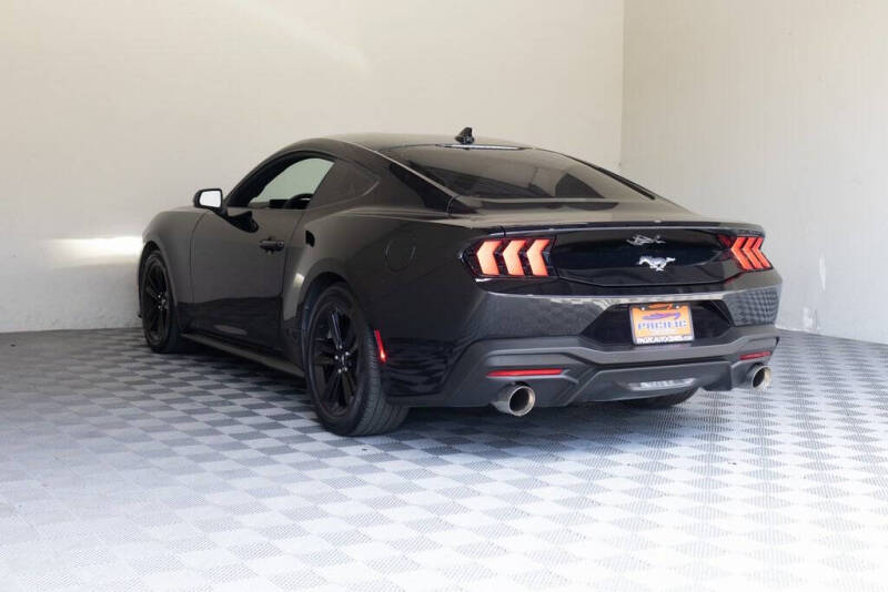 2024 Ford Mustang EcoBoost