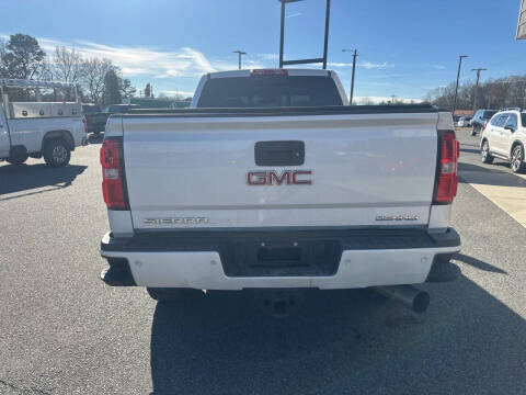 2019 GMC Sierra 2500HD Denali