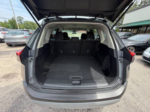 2023 Nissan Rogue S