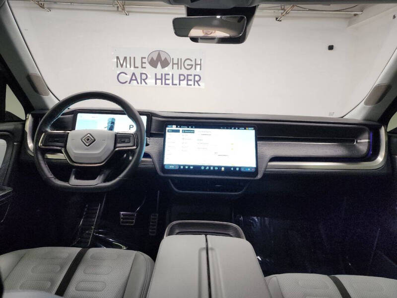 2023 Rivian R1T Adventure