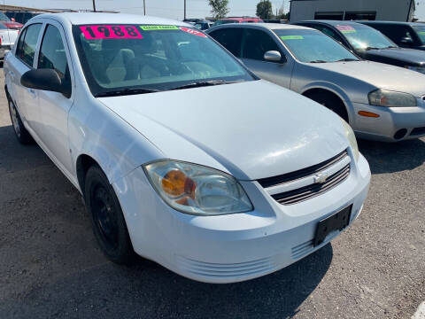 2007 Chevrolet Cobalt for sale at BELOW BOOK AUTO SALES in Idaho Falls ID