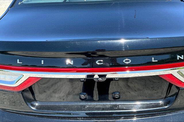 2017 Lincoln Continental Reserve