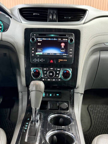 2017 Chevrolet Traverse LT