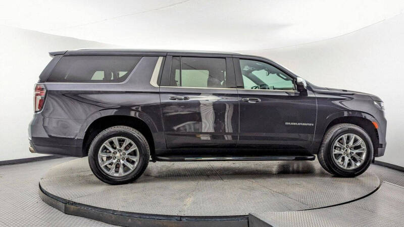 2023 Chevrolet Suburban Premier