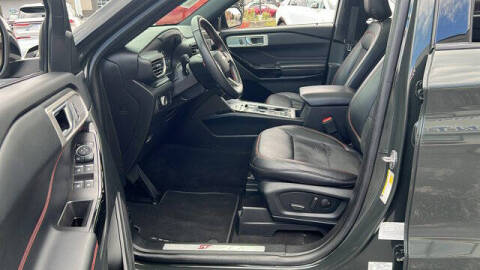 2023 Ford Explorer ST-Line