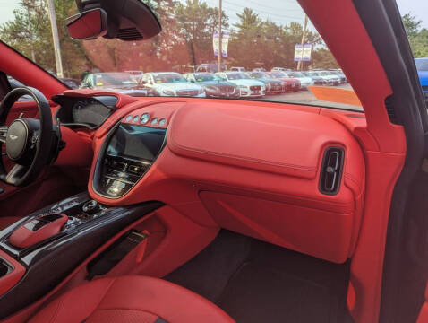 2023 Aston Martin DBX 707