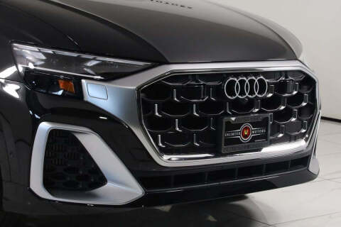 2024 Audi SQ8 4.0T quattro Premium Plus