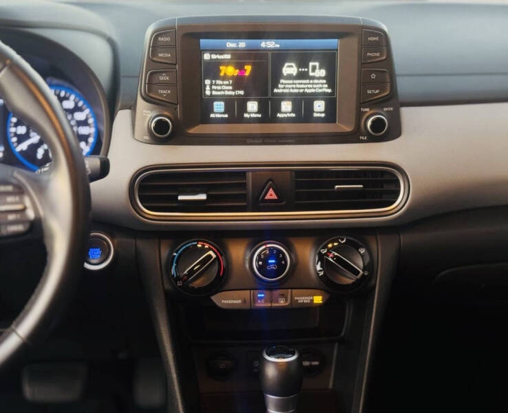 2021 Hyundai Kona SEL