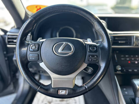 2018 Lexus IS 300