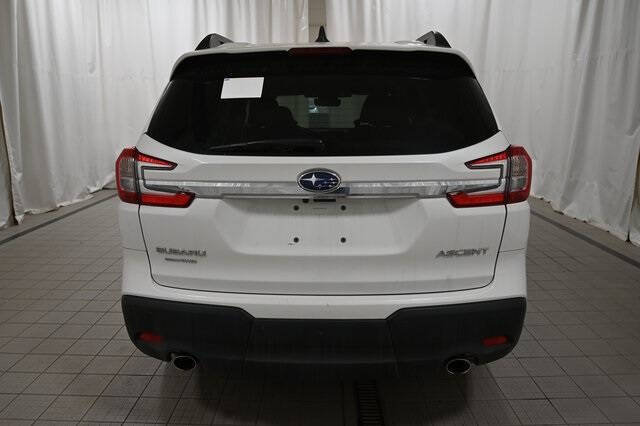 2024 Subaru Ascent Premium 7-Passenger