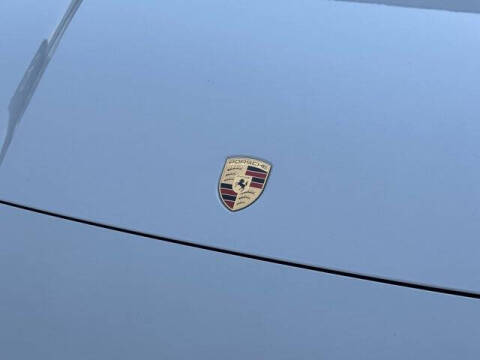 2025 Porsche Panamera 4