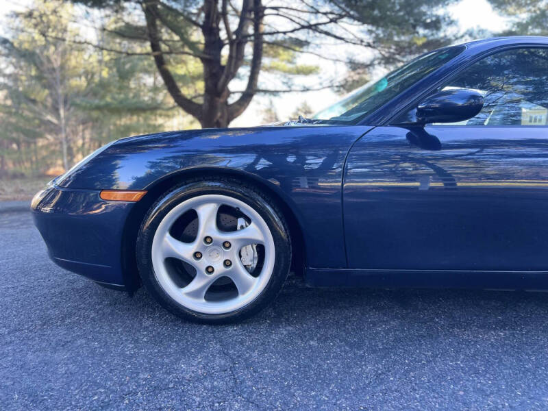 1999 Porsche 911 Carrera 4