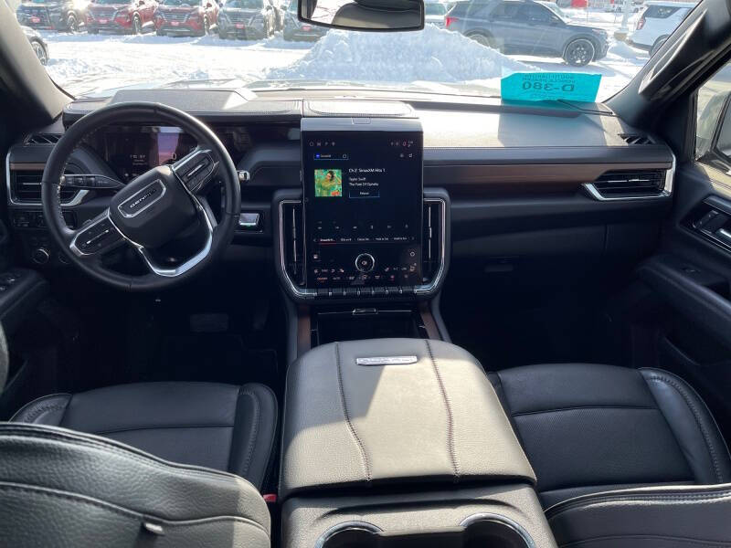 2025 GMC Yukon Denali