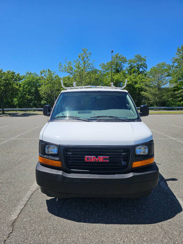 2017 GMC Savana 2500
