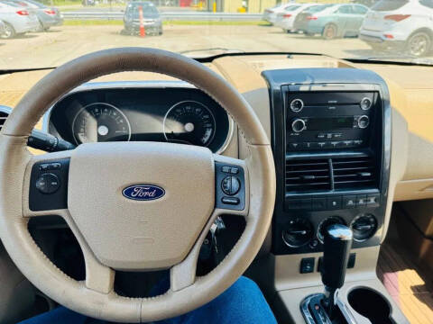 2008 Ford Explorer XLT