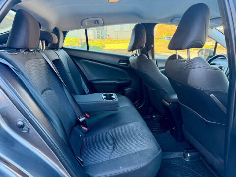 2018 Toyota Prius Two