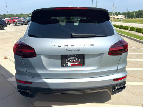 2018 Porsche Cayenne Platinum Edition