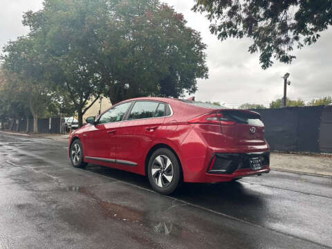 2019 Hyundai Ioniq Hybrid SEL