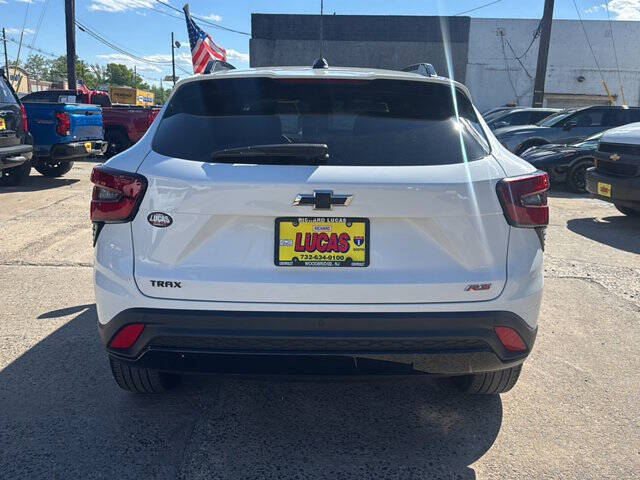 2025 Chevrolet Trax RS