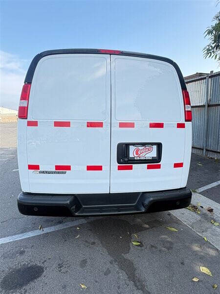 2021 Chevrolet Express 2500