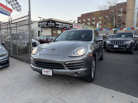 2012 Porsche Cayenne Tiptronic