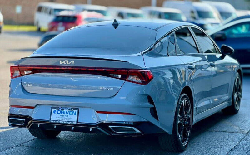 2023 Kia K5