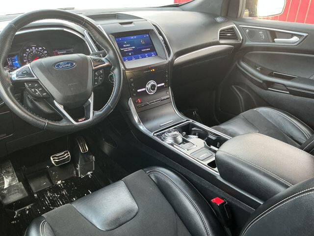 2020 Ford Edge ST