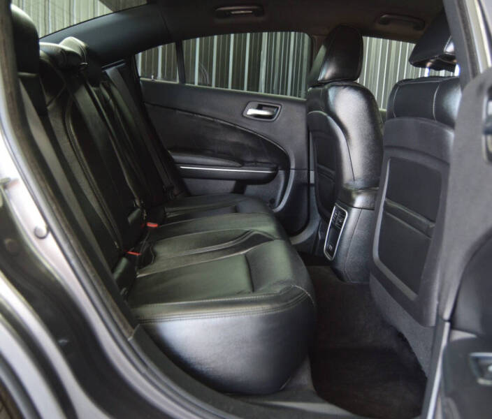 2017 Dodge Charger SXT