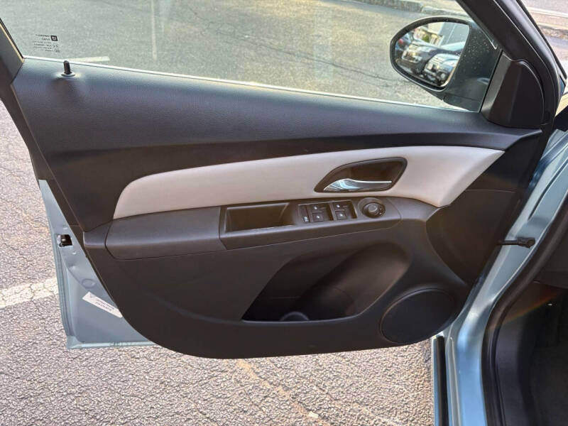 2012 Chevrolet Cruze LS