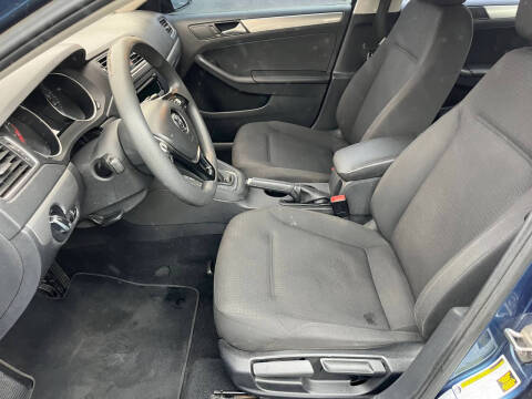 2015 Volkswagen Jetta