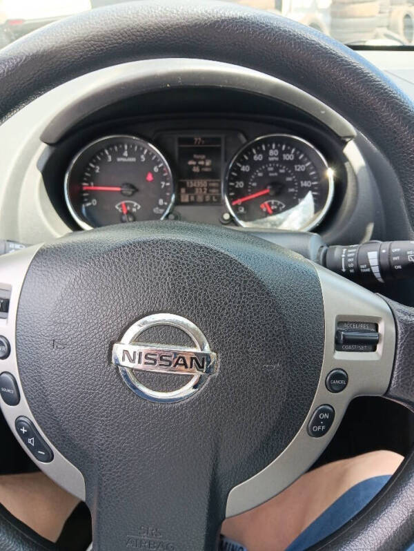 2012 Nissan Rogue S