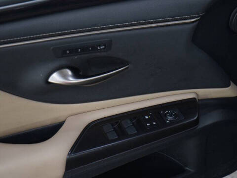 2019 Lexus ES 350
