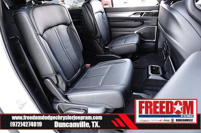 2025 Jeep Wagoneer L Carbide